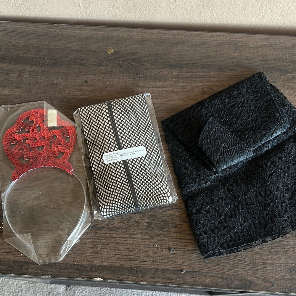 Chic Black and Red Ruffle Long Sleeve Dress - Picture 8 of 8